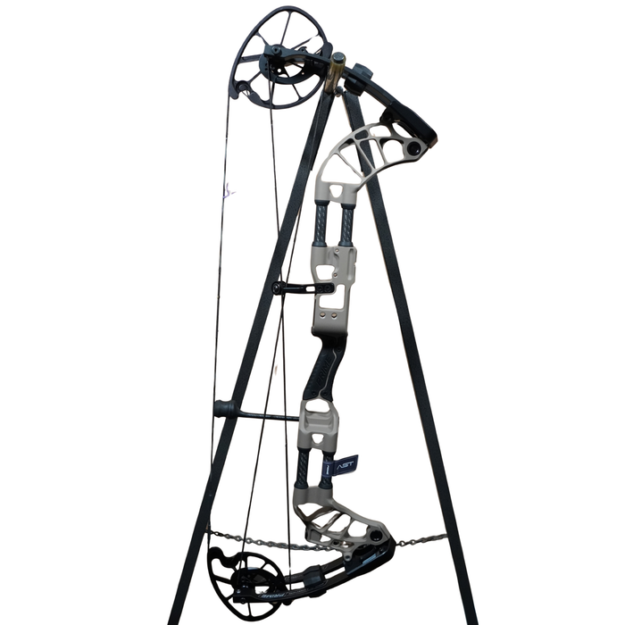 Prime Divide 31/6 Compound Hunting Bow Demo Model